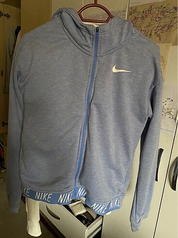 Nike hırka