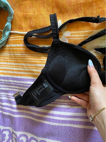 xs Beden siyah Renk Hm bikini üstü