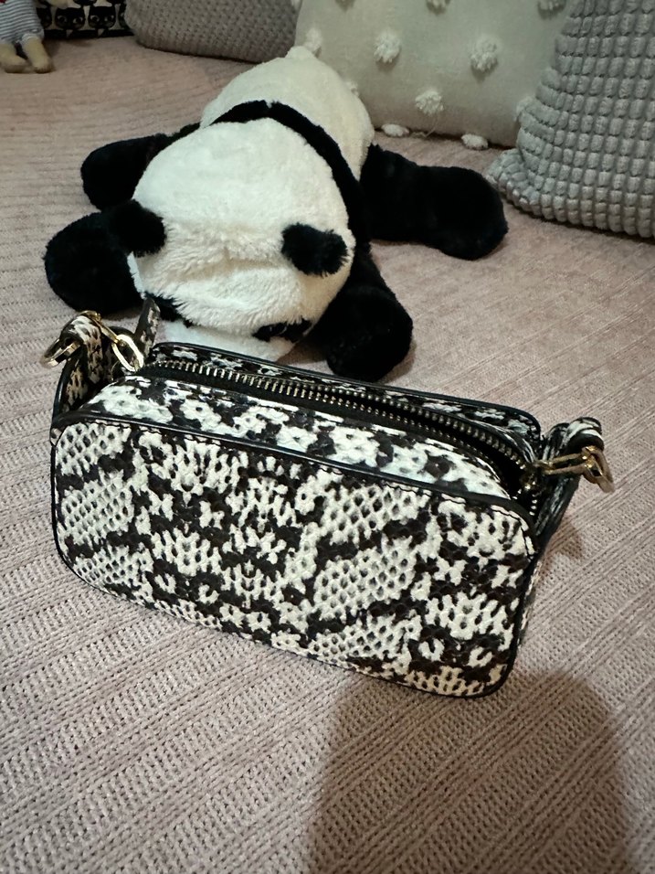 Yılan Desenli Çanta - Görsel 2