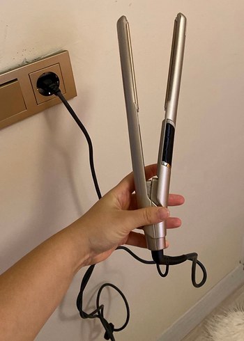 Parlak Bej Saç Düzleştirici - Görsel 5