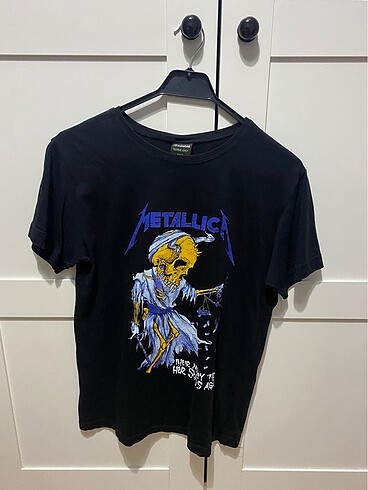 metallica tisort