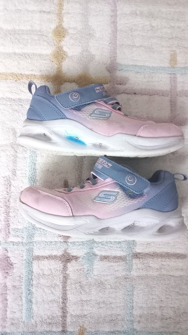 Kız Çocuk ışıklı Pembe Skechers Spor Ayakkabı - Görsel 5