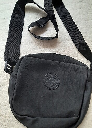  Beden siyah Renk Çanta kol çantası + bel çantası 