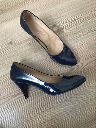 Lacivert rugan stiletto