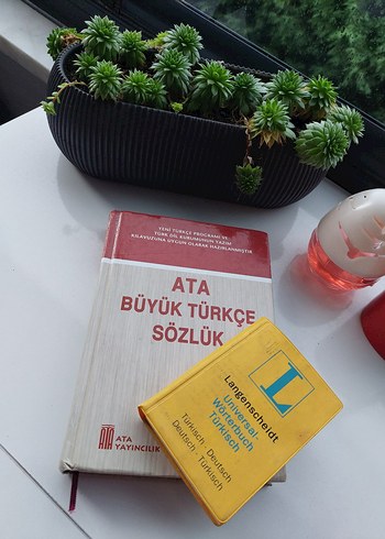 Ata Büyük Türkçe Sözlük Üniversite Kitabı - Görsel 2