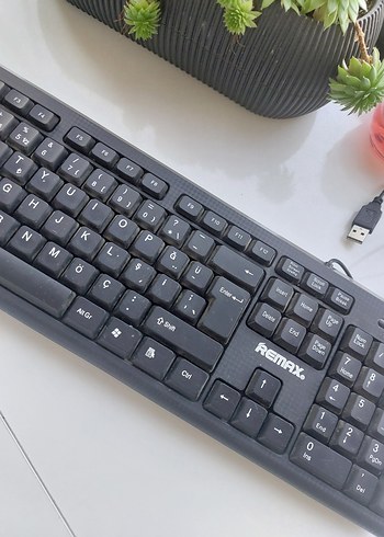 Kablolu Siyah Renkli Klavye - Görsel 3