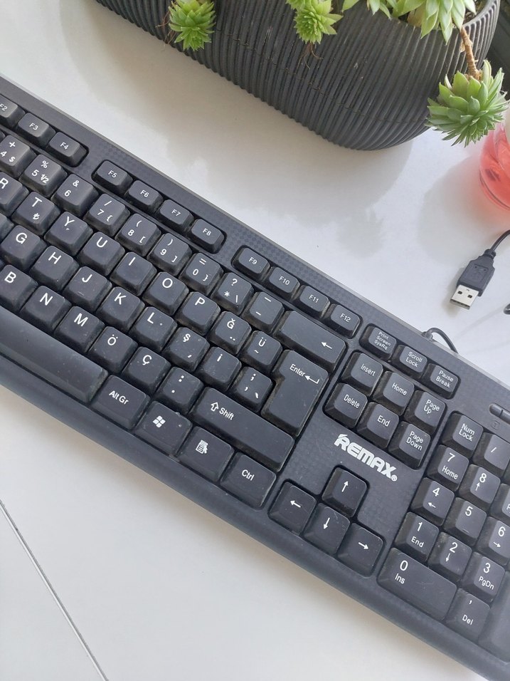 Kablolu Siyah Renkli Klavye - Görsel 3