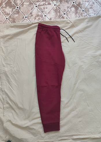 Nike Tech Fleece XL Bordo eşofman altı - Görsel 3