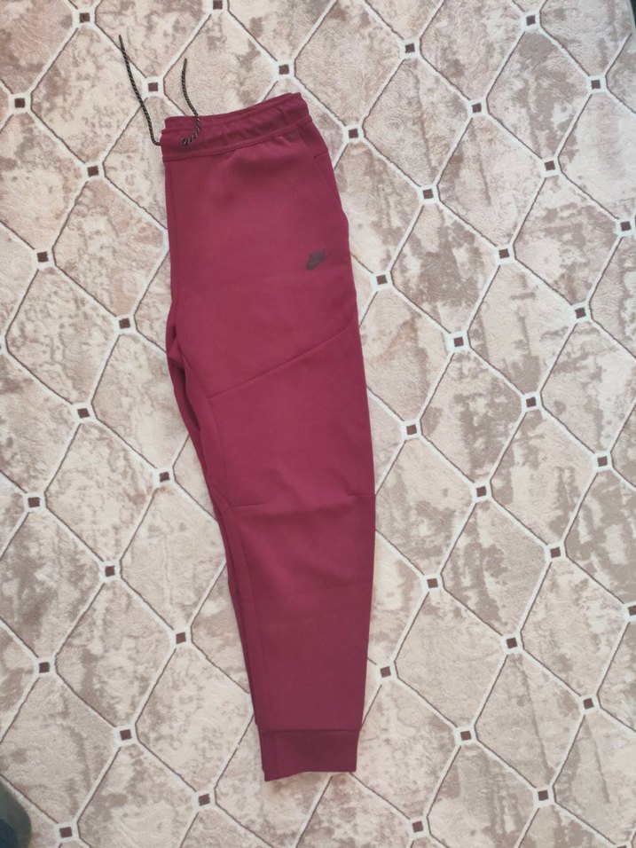 Nike Tech Fleece XL Bordo eşofman altı - Görsel 2