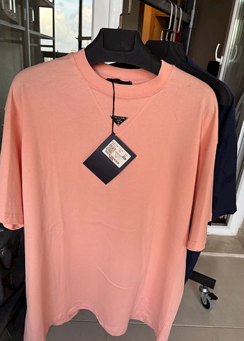 Oversize prada marka tişört