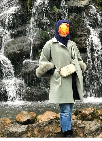 Çilem korkutata marka kürk detaylı kaban