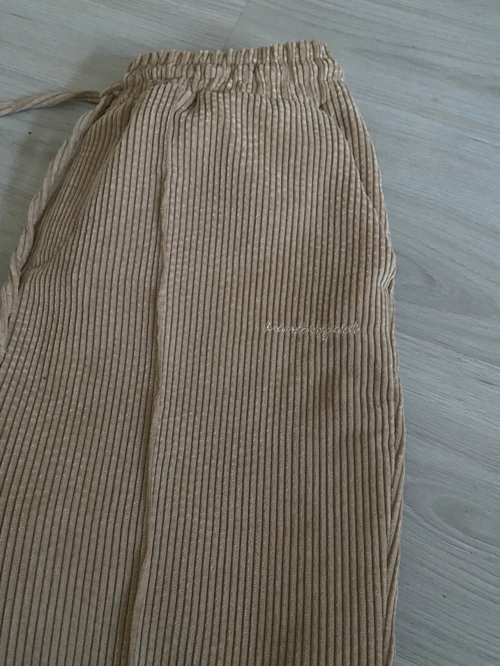 Bej Keten Pilili Rahat Kesim Unisex Pantolon - Görsel 3