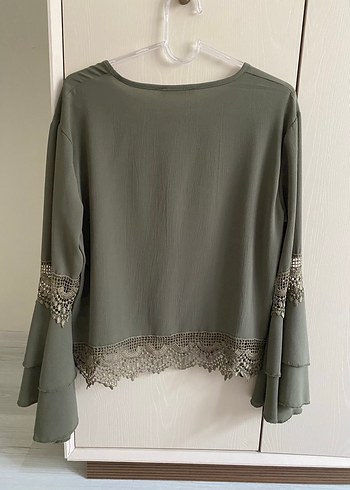 Gri Dantel Detaylı Uzun Kollu Kadın Bluz - Görsel 4