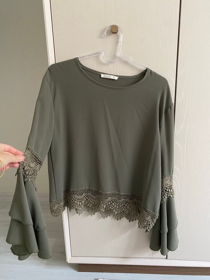 Gri Dantel Detaylı Uzun Kollu Kadın Bluz - Görsel 2