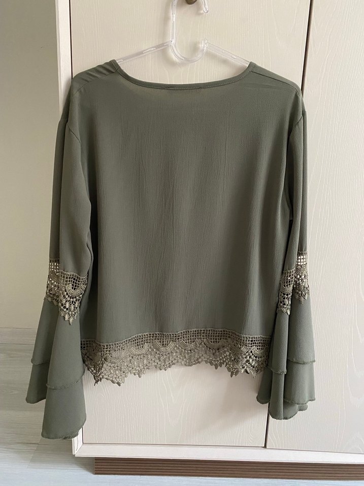 Gri Dantel Detaylı Uzun Kollu Kadın Bluz - Görsel 4