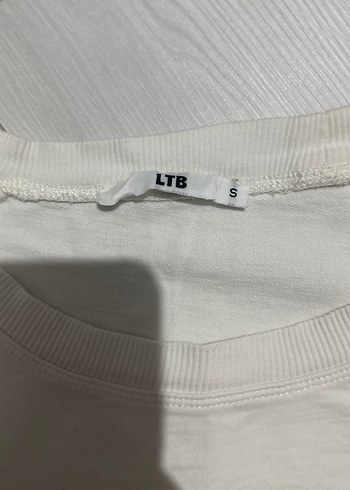 Beyaz Baskılı Kadın Sweatshirt - Görsel 2