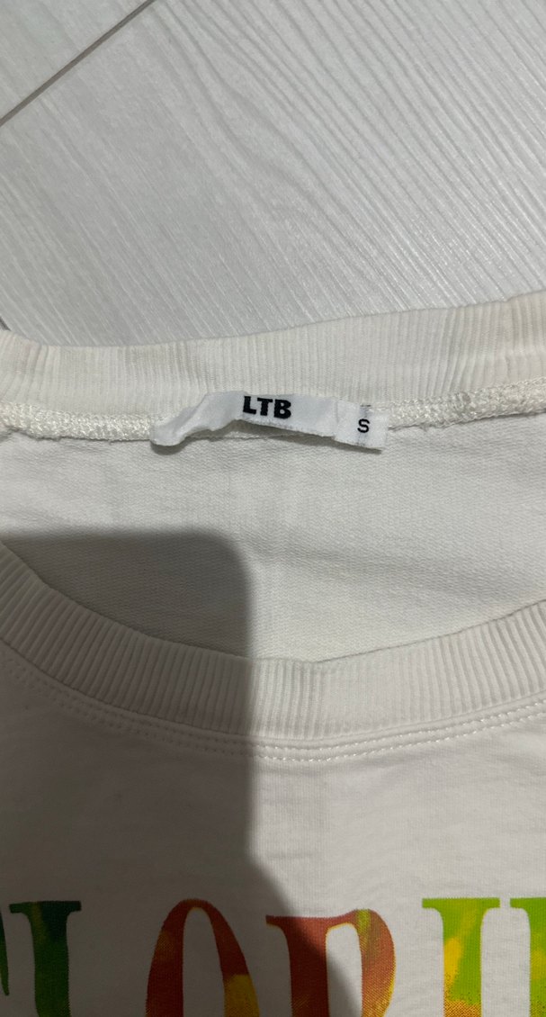 Beyaz Baskılı Kadın Sweatshirt - Görsel 2