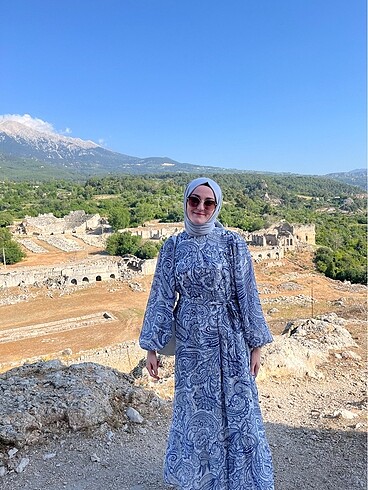 Refika şifon tesettür elbise