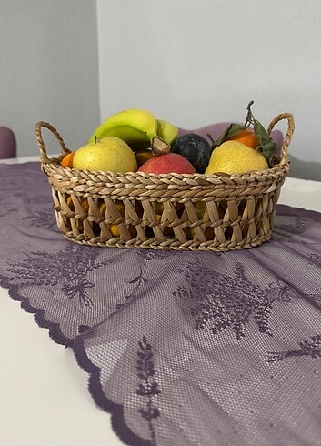 El örgüsü hasır sepet