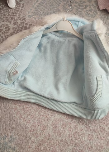 Beyaz Kürklü Erkek Çocuk Kabanı - Görsel 3