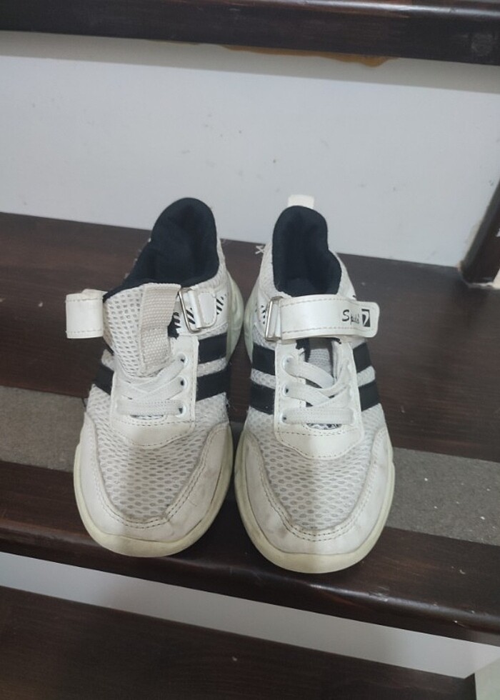 Spor ayakkabı - Görsel 2