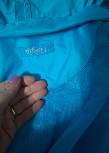 Mavi Kapüşonlu Rüzgarlık - Görsel 9