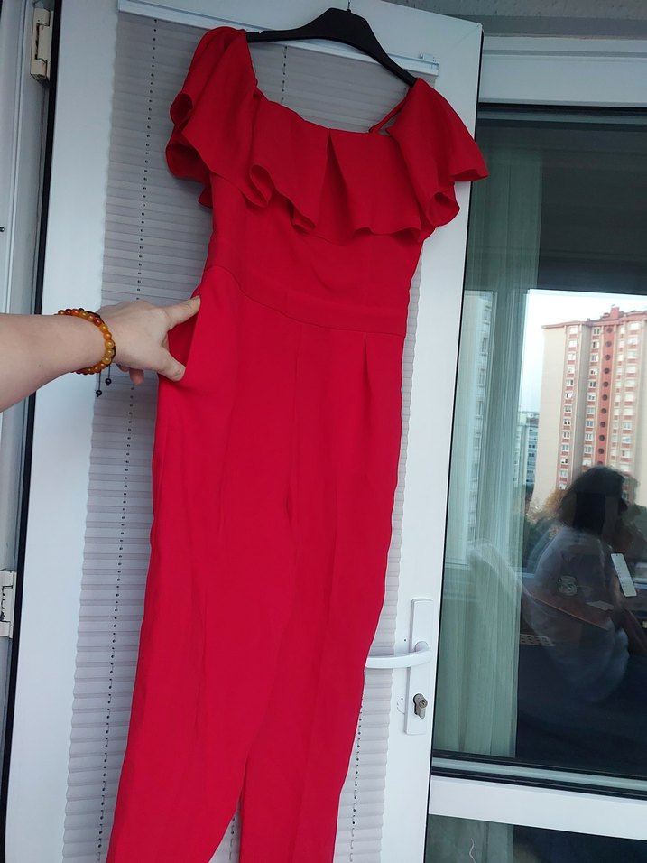 Kırmızı Fırfırlı Straplez Tulum - Görsel 3