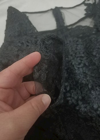 m Beden Uzun Siyah Dantel Detaylı Gotik Yaka Elbise