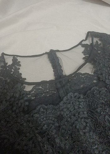 m Beden siyah Renk Uzun Siyah Dantel Detaylı Gotik Yaka Elbise