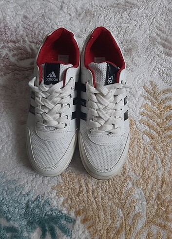 38 Beden Adidas Bayan ayakkabi