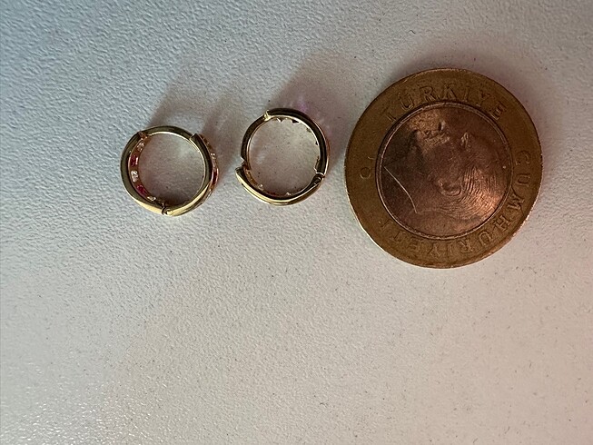 Beden altın Renk 14 ayar çocuk küpe