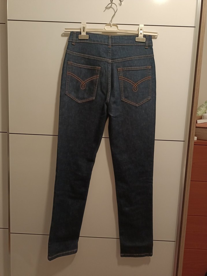 Koyu Mavi Yüksek Bel Denim Jean Moschino Sample — görsel 2/5