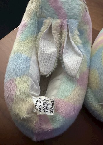 Kızlar için Renkli Bağlama Desenli Puff Terlik - Görsel 4