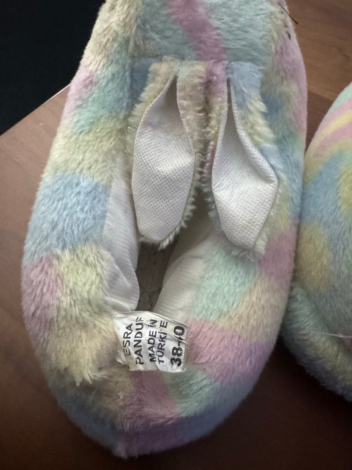 Kızlar için Renkli Bağlama Desenli Puff Terlik - Görsel 4