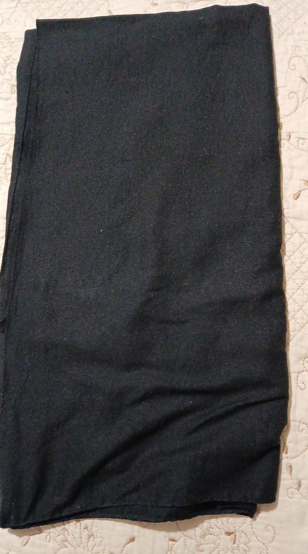 sıyah eşarp - Görsel 2