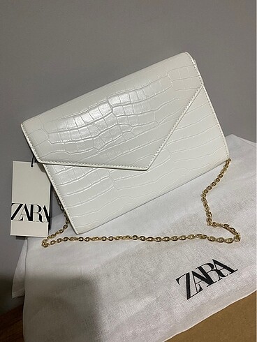 Zara çapraz askılı clutch çanta