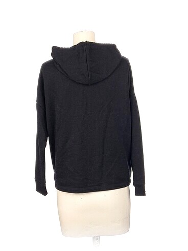 s Beden Pull and Bear Sweatshirt %70 İndirimli.