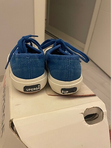 25 Beden 25 numara superga spor ayakkabı