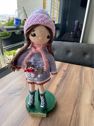 Amigurumi kış bebeği