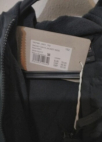 15-16 Yaş Beden siyah Renk Jack wolfskin ###