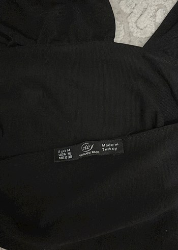 38 Beden Siyah şık göğüs ve sırt dekolteli crop