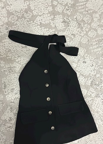 Düğmeli Siyah Halter Yaka Kadın Yelek