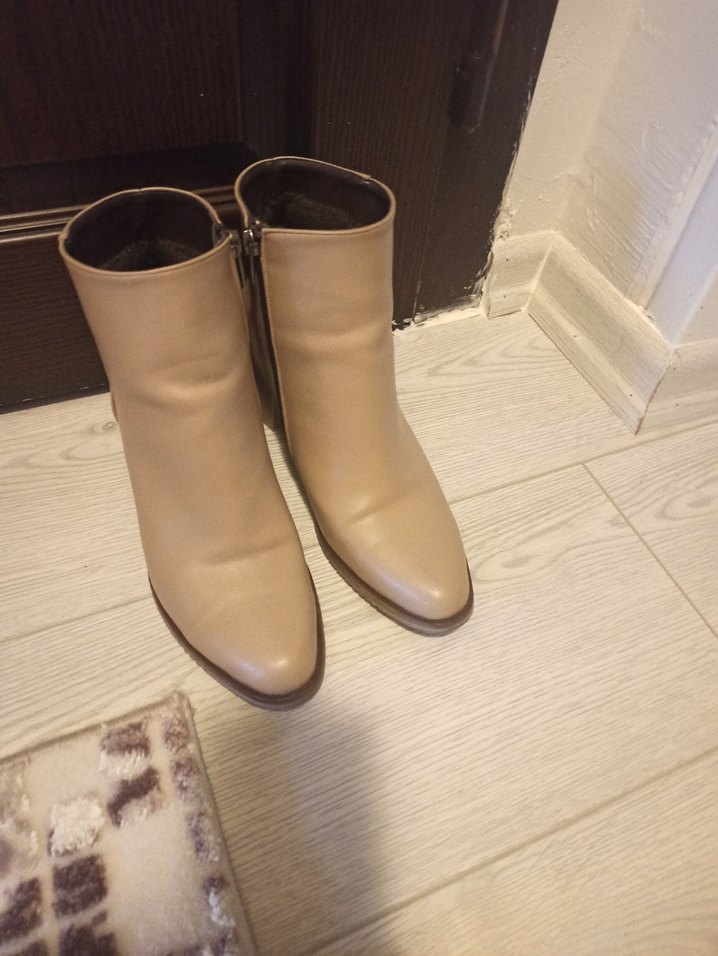 Bej Deri Kadın Topuklu Bot Mango Model - Görsel 3