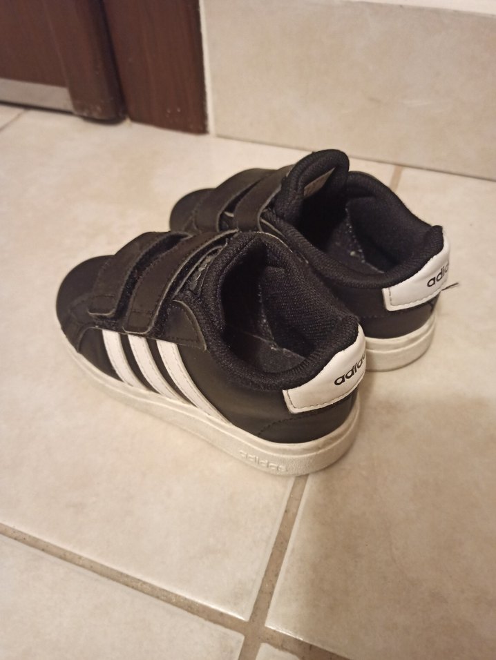 Çocuk Adidas Spor Ayakkabı - Görsel 2