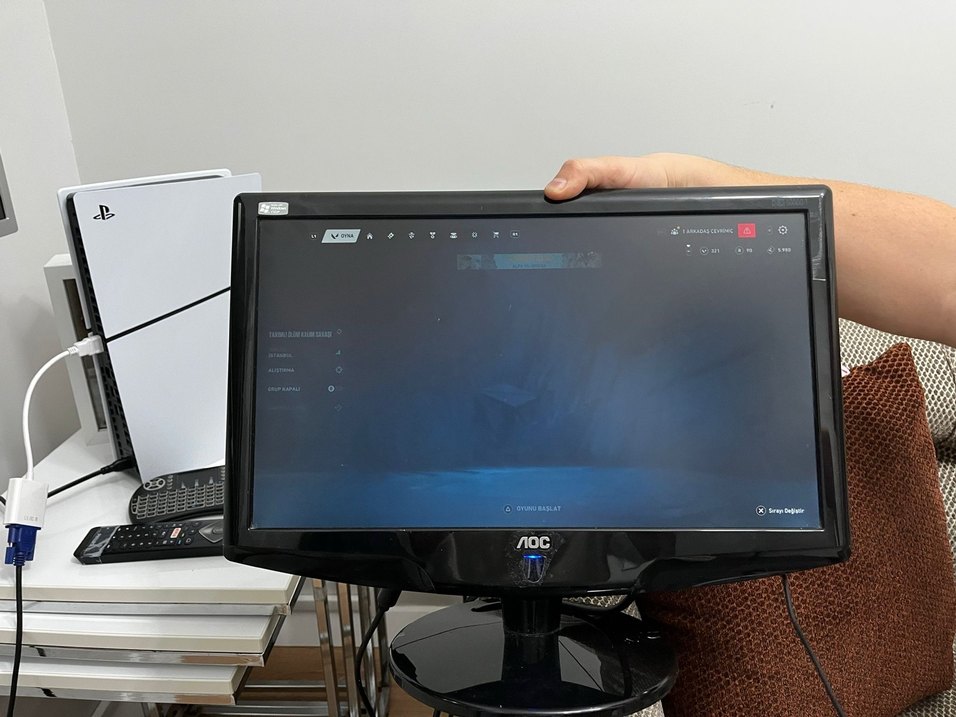 Siyah AOC Monitör - Görsel 3