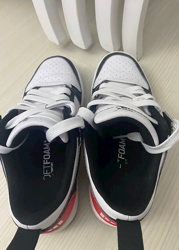 Renkli Çizgili Bağcıklı Sneaker - Görsel 4