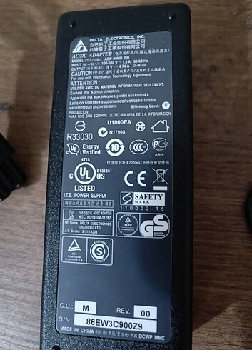  Beden Renk 19 volt laptop şarj aleti adaptör 