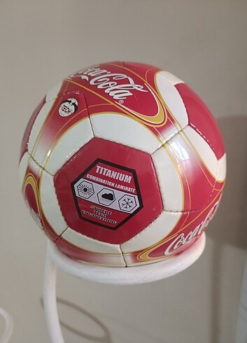 Euro 2004 futbol topu