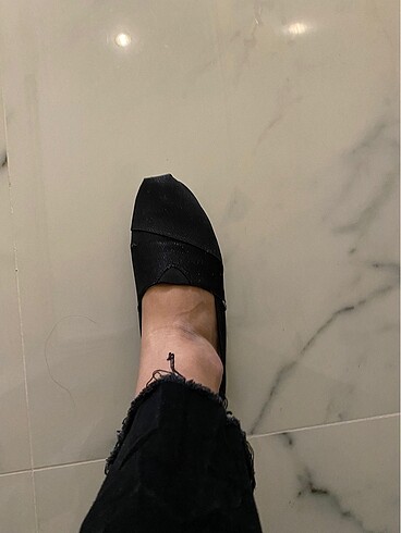 TOMS Babet