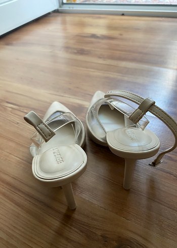 Bershka Bej Stiletto Topuklu Kadın Abiye Ayakkabı